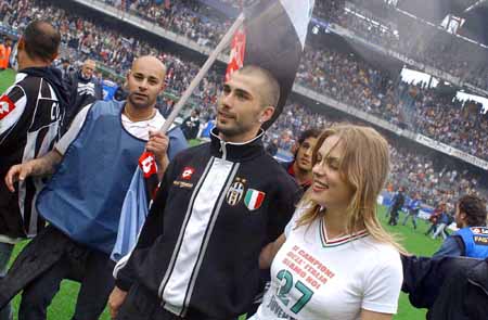 《街头霸王6》总监称“现代操作模式”不影响平衡 竞技环境可用