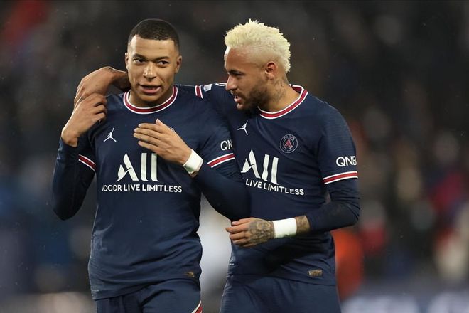 [德甲]卡尔连场破门凯恩点射 拜仁2-2战平美因茨