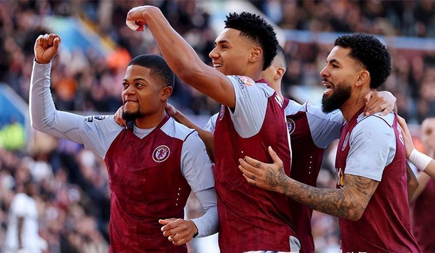 IG首战打世界冠军，TheShy“父子”对决引热议，粉丝抗议出奇效！