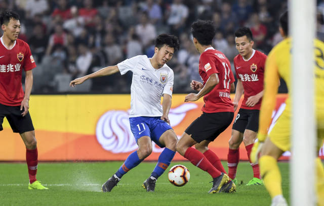 随着Vitality剑指大满贯，apEX在顶级指挥殿堂中身居何位？