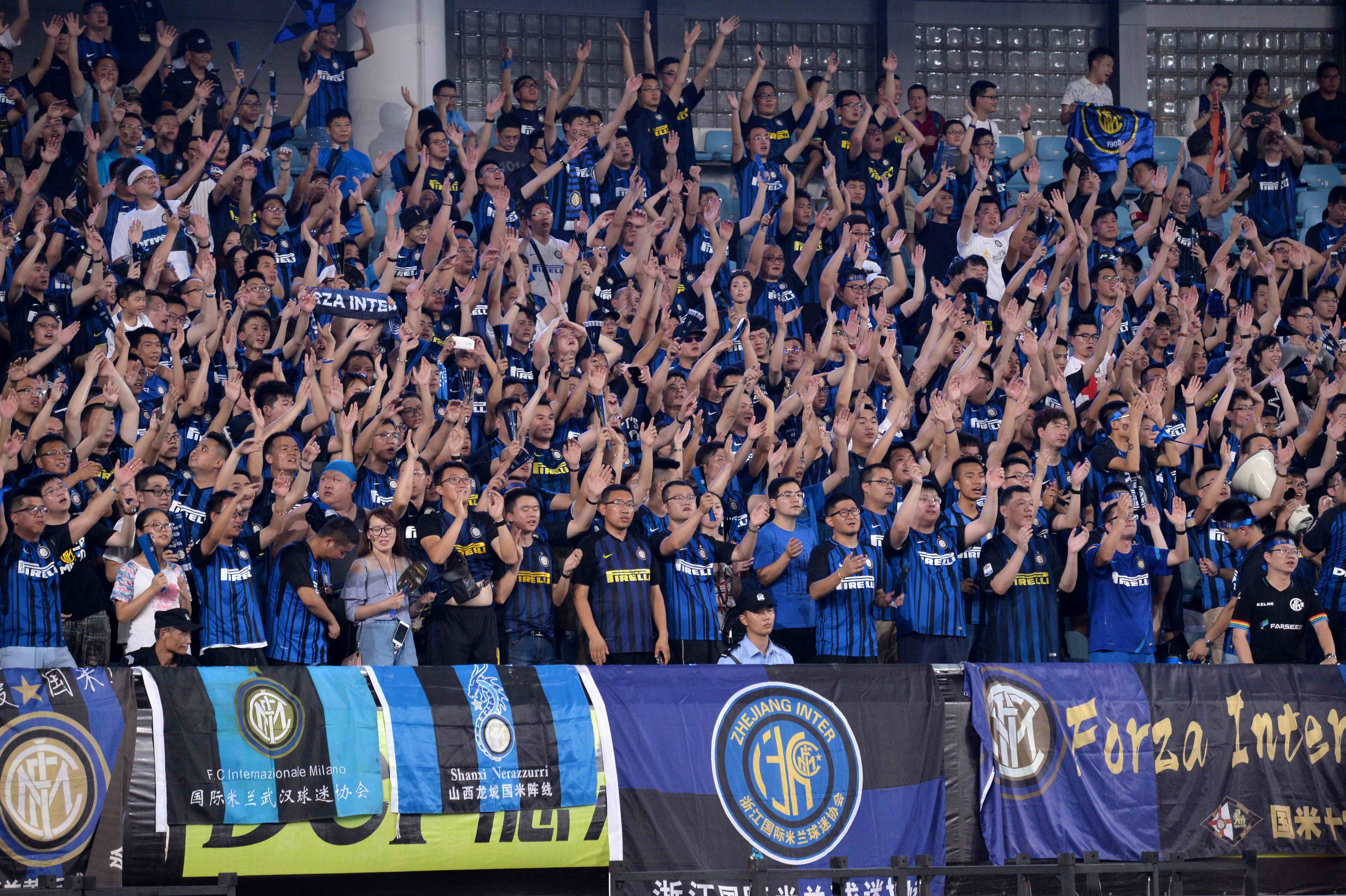 95比90险胜 张镇麟爆发创得分纪录 上海男篮过关